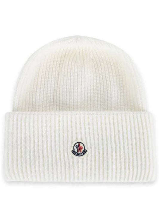 Logo Patch Wool Beanie Ivory 3B00048 M1241 035 - MONCLER - BALAAN 2