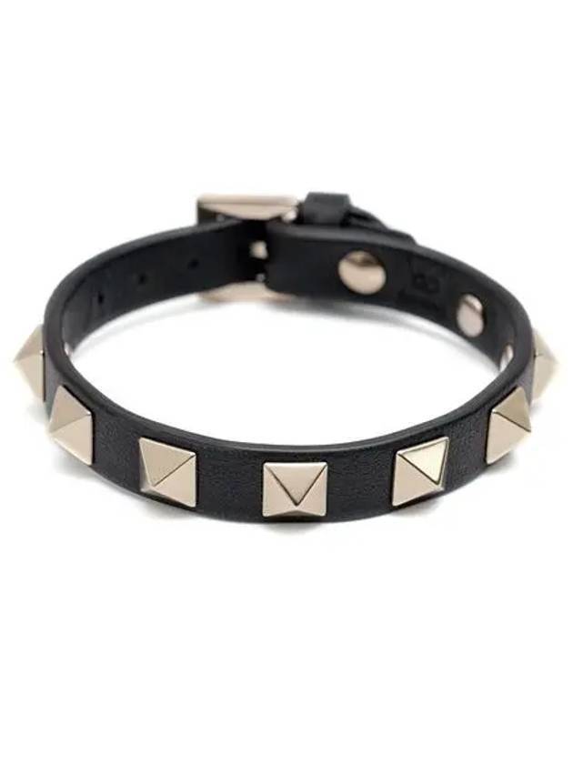 Rockstud Leather Bracelet Black - VALENTINO - BALAAN.