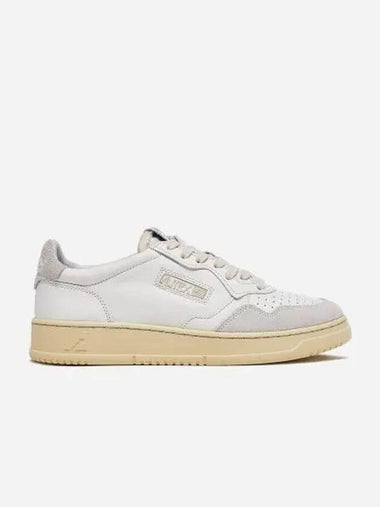 open sneakers in leather white - AUTRY - BALAAN 1