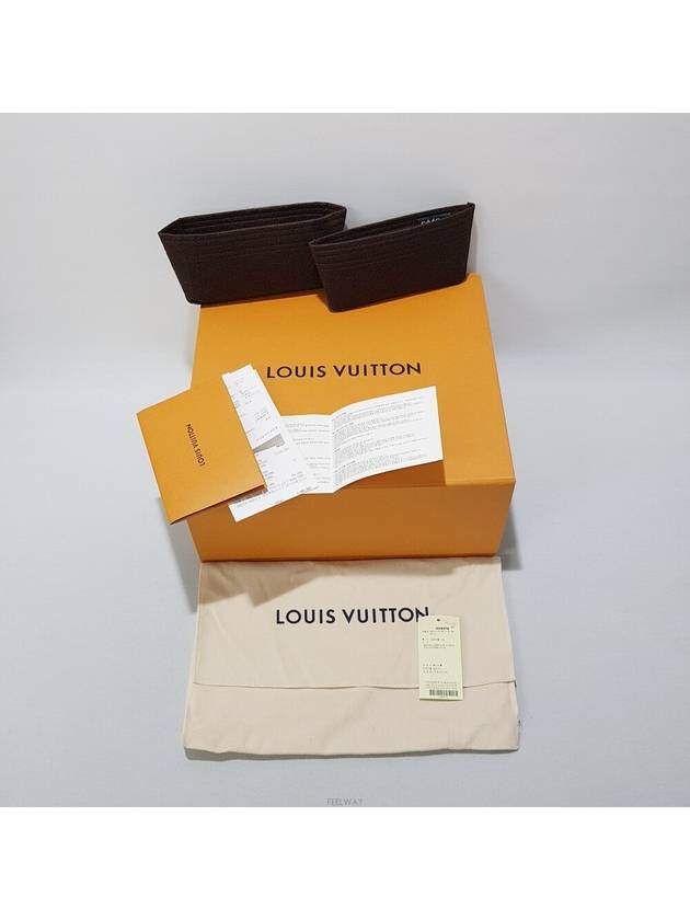 Pochette Metis East West M46279 - LOUIS VUITTON - BALAAN 10