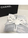 Beanie CC Logo Cross Cashmere Black White AAA588 B18530 94305 - CHANEL - BALAAN 5