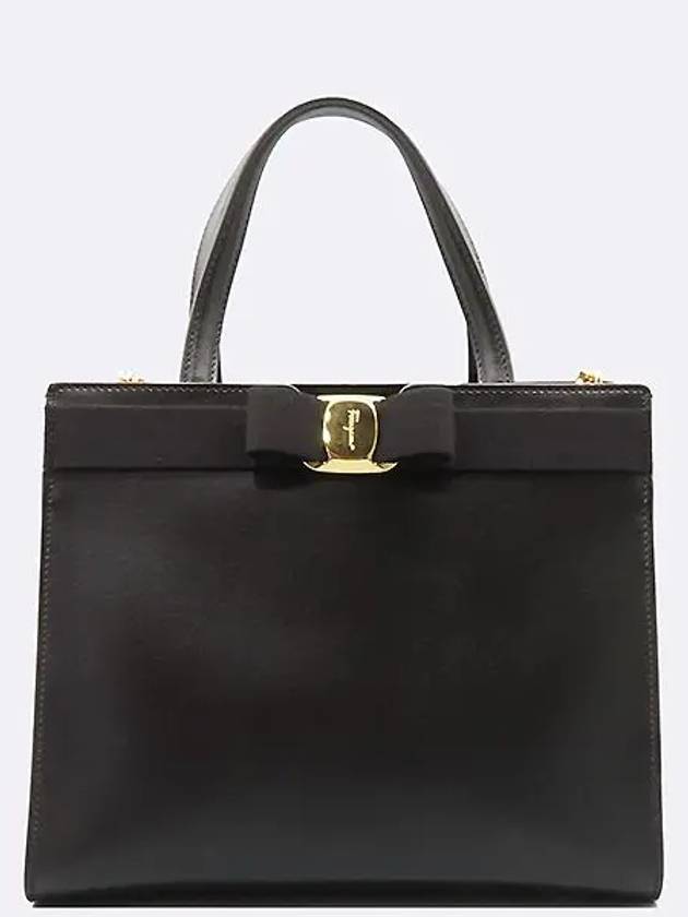 Ferragamo 21 I290 Black Leather Gold Metal New Vara Decorated Top Handle M Size Tote Bag Shoulder Strap 2WAY - SALVATORE FERRAGAMO - BALAAN 2