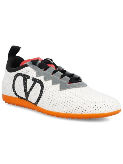 Valentino Garavani Sneakers - VALENTINO - BALAAN 2