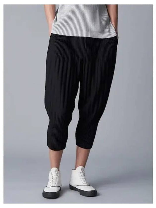 Basic Crop Pleated Pants Trousers Black Domestic Product - ISSEY MIYAKE - BALAAN 1