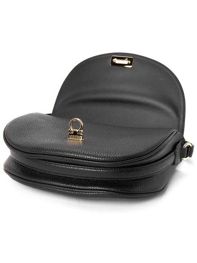 Ferragamo Women s Shoulder Bag 21 8373 NERO 0772314 - SALVATORE FERRAGAMO - BALAAN 5