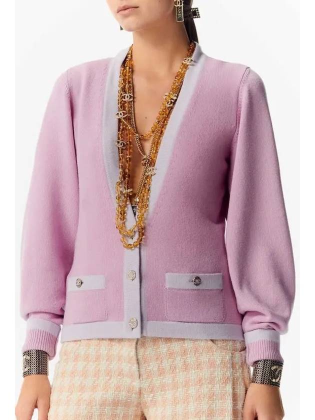 CC logo button basic pink knit cashmere cardigan - CHANEL - BALAAN 1