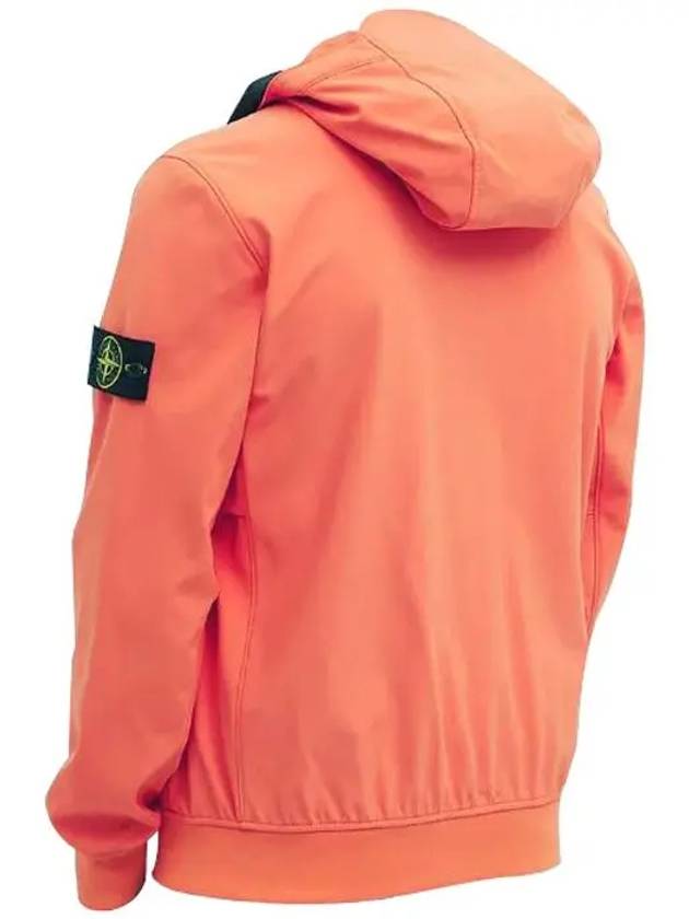 Wappen Patch Soft Shell Hooded Jacket Orange - STONE ISLAND - BALAAN 4