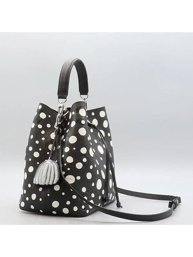 M21753 Black White x Yayoi Kusama Collection Neonoe MM Shoulder Bag - LOUIS VUITTON - BALAAN 3