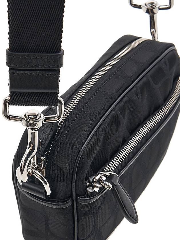 Tech Fabric Shoulder Bag Black - VALENTINO - BALAAN 8