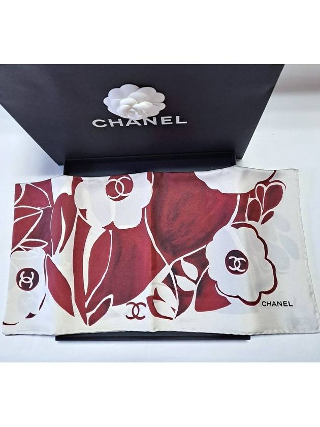 Women's Silk Camellia Scarf AA843B08906NJ788 - CHANEL - BALAAN 3