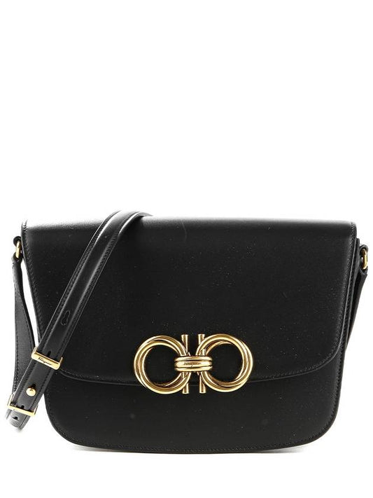 Trapezio Cross Bag Black - SALVATORE FERRAGAMO - BALAAN 2