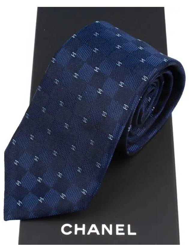 CC Logo Silk Tie Navy - CHANEL - BALAAN 3