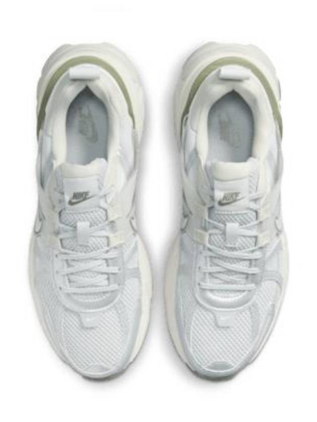 V2K Run Low Top Sneakers Photon Dust - NIKE - BALAAN 4