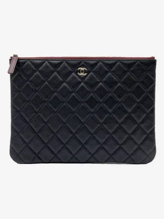 Medium Classic Clutch Bag Caviar Leather & Gold Black - CHANEL - BALAAN 2