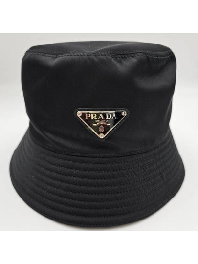 Re-Nylon Triangle Logo Bucket Hat Black - PRADA - BALAAN 2