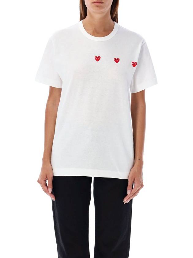 3 Heart Patch Short Sleeve T-Shirt White - COMME DES GARCONS PLAY - BALAAN 2