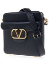 Gold V Logo Cross Bag Black - VALENTINO - BALAAN 3