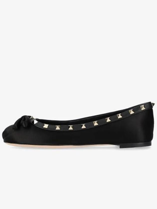 Rockstud Patent Leather Ballerina Black - VALENTINO - BALAAN 2