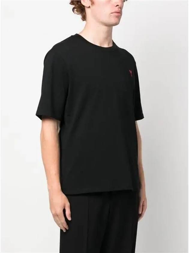 Small Heart Logo Boxy Fit Short Sleeve T-Shirt Black - AMI - BALAAN 4