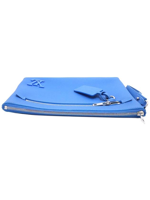 Women s Louis Vuitton M82270 Bright Blue Aerogram Leather Take Off Pouch Clutch gt Gangbuk used luxury goods - LOUIS VUITTON - BALAAN 7