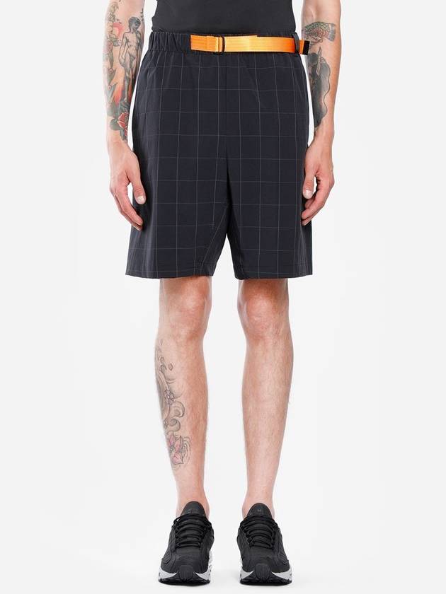 01-BV4458-010--Tech Pack Woven Short Pants-Black Stripe - NIKE - BALAAN 2