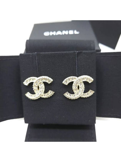 Metal Earrings Diamantes & Gold Crystal - CHANEL - BALAAN 2