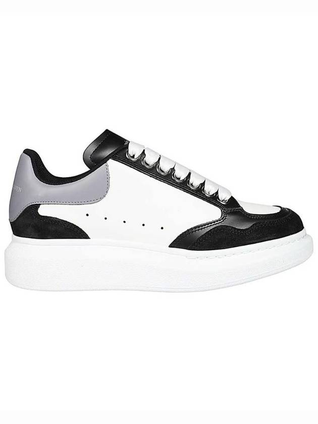 Oversized Lace up Low Top Sneakers White Black - ALEXANDER MCQUEEN - BALAAN 1