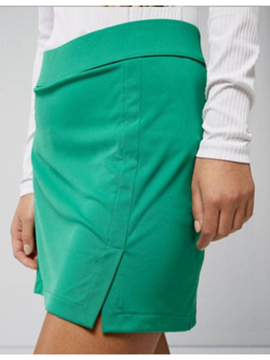 Golf Skirt Amelie Green - J.LINDEBERG - BALAAN 1