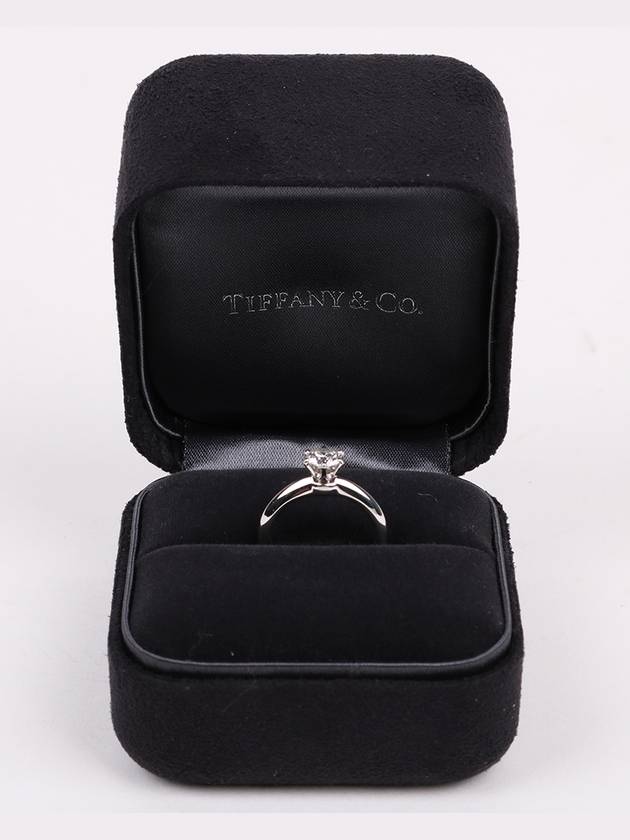 0 59ct diamond platinum women s ring - TIFFANY & CO. - BALAAN 7