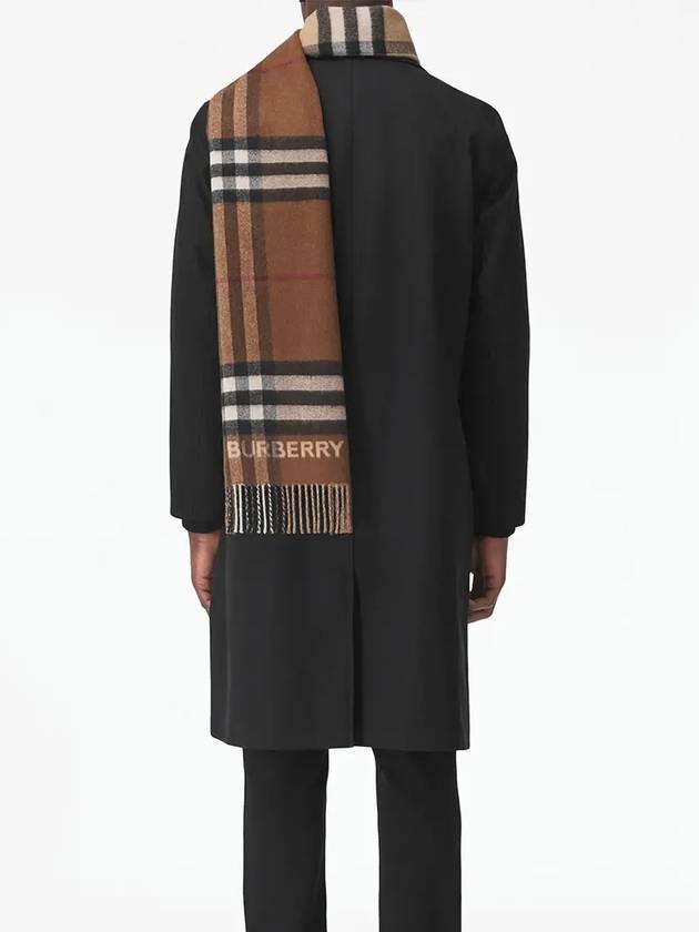 Contrast Check Cashmere Muffler Archive Beige Birch Brown - BURBERRY - BALAAN 5