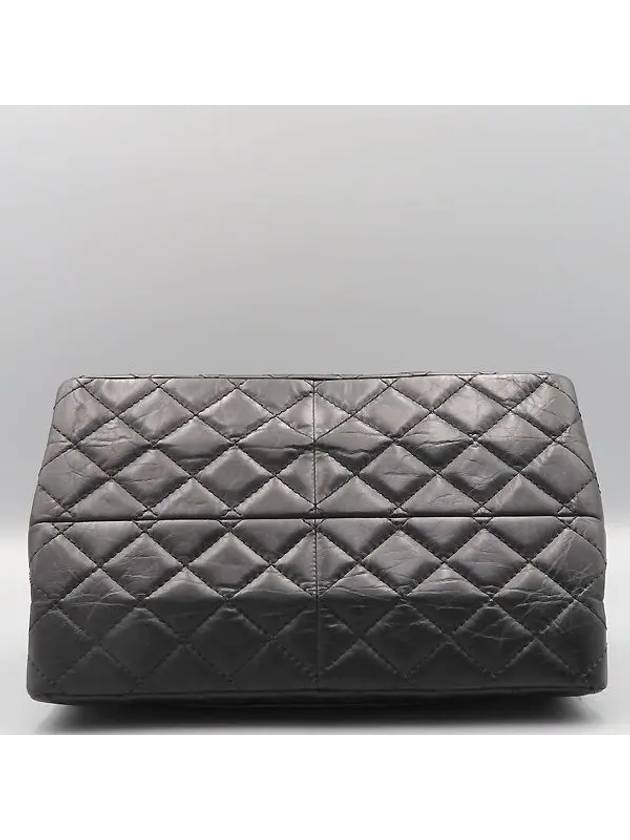 black shoulder bag - CHANEL - BALAAN 4