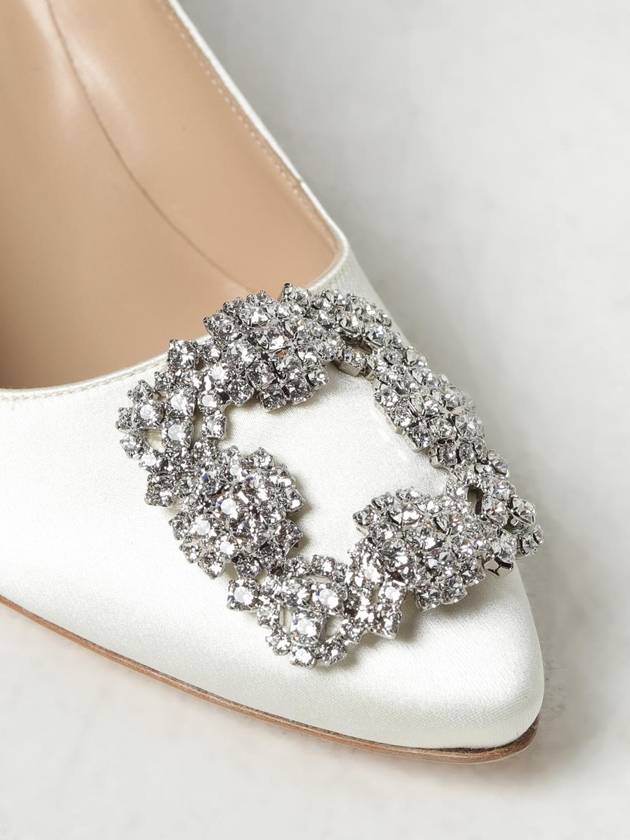 Manolo Blahnik Hangisi pumps in satin with jewel buckle - MANOLO BLAHNIK - BALAAN 4