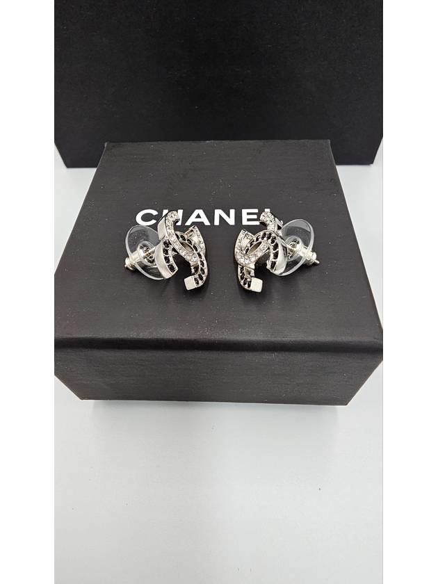 Crystal Two-tone CC Logo Earrings Silver Black - CHANEL - BALAAN 5