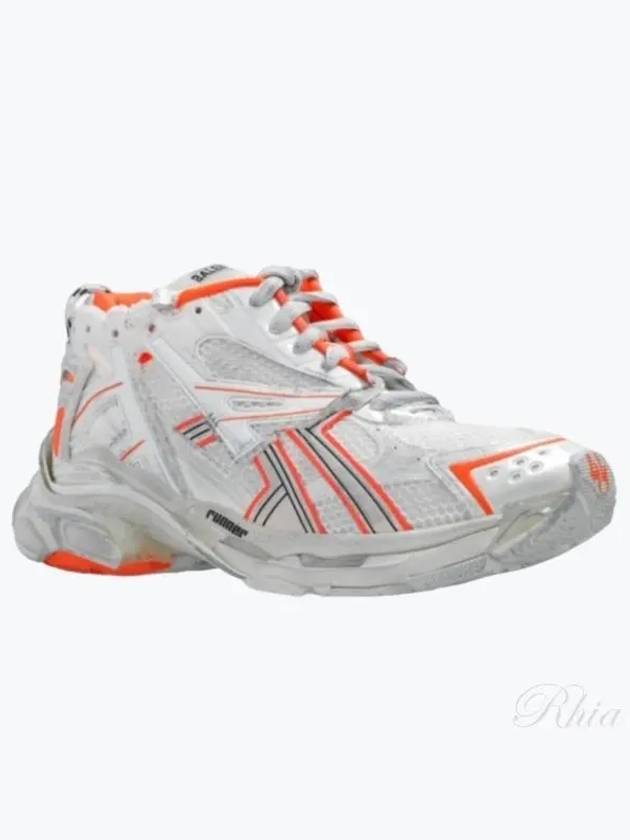 Runner Low-Top Sneakers White Orange - BALENCIAGA - BALAAN 2