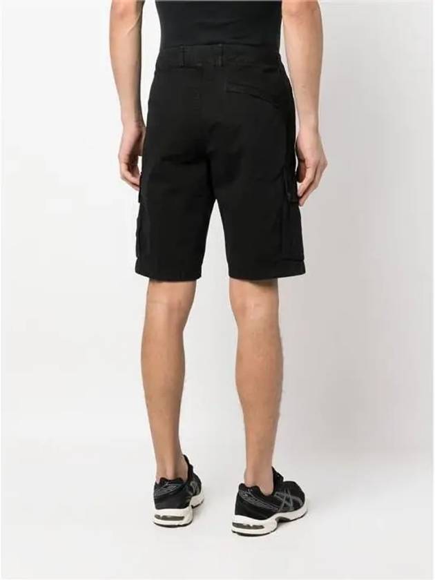 Men's Logo Patch Cargo Bermuda Shorts Black - STONE ISLAND - BALAAN 5