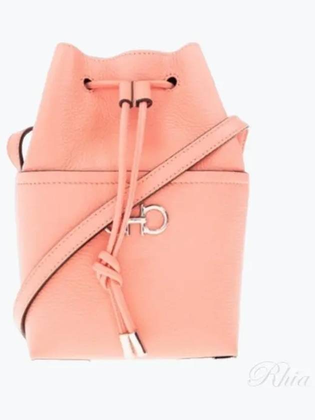 Gancini Mini Bucket Bag Pink - SALVATORE FERRAGAMO - BALAAN 2