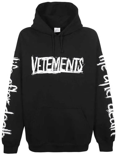 12th Anniversary World Tour Hoodie UA52TR910W BLACK WHITE - VETEMENTS - BALAAN 1