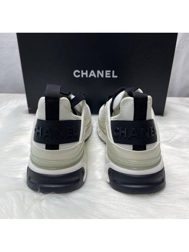 Mixed fiber white gold logo women s sneakers - CHANEL - BALAAN 3