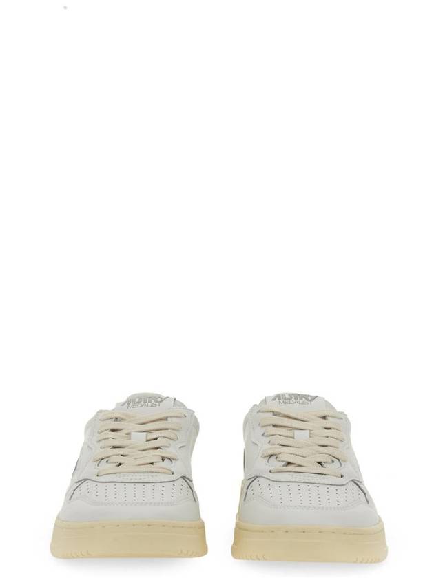 Medalist Green Tab Low Top Sneakers White - AUTRY - BALAAN 5