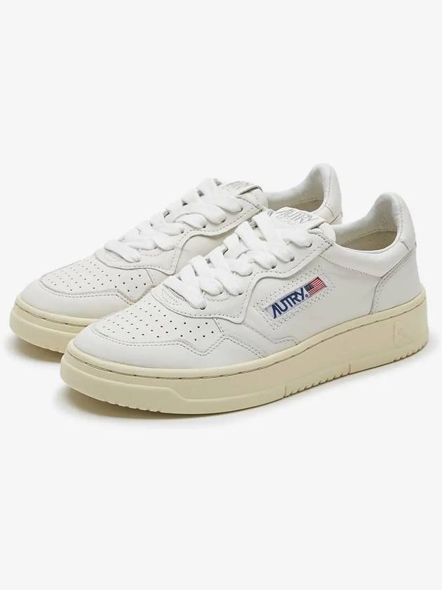 Medalist Goatskin Low Top Sneakers White - AUTRY - BALAAN 3