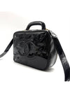 Patent cosmetic top handle tote bag and shoulder - CHANEL - BALAAN 4