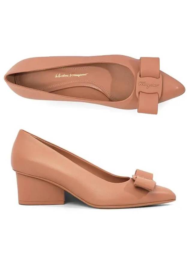 Women's Viva Pumps New Blush - SALVATORE FERRAGAMO - BALAAN 3