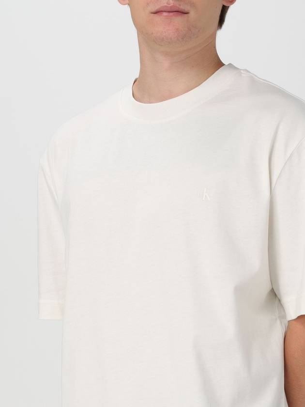 T-shirt con logo posteriore Calvin Klein - CALVIN KLEIN - BALAAN 3