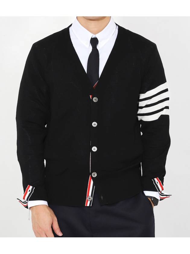 Men's Sustainable Classic Diagonal Wool Cardigan Black - THOM BROWNE - BALAAN 2