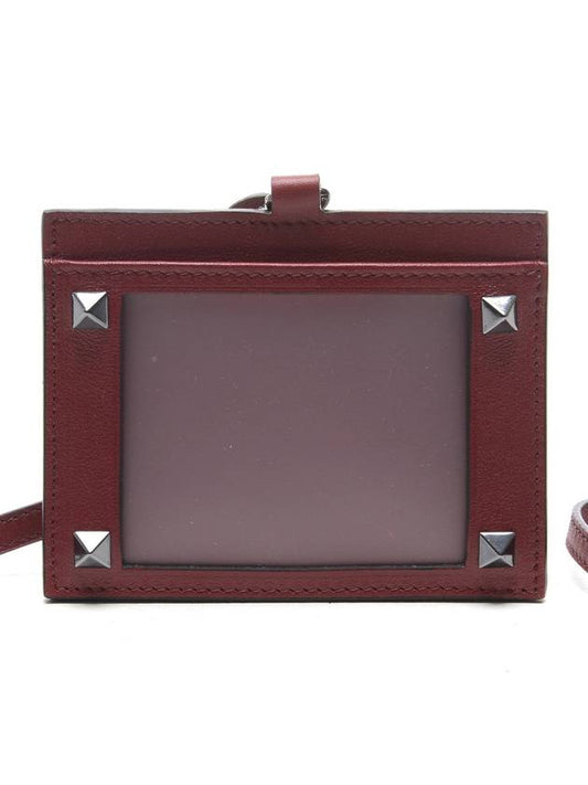 Rockstud Badge Leather Card Wallet Burgundy - VALENTINO - BALAAN 2