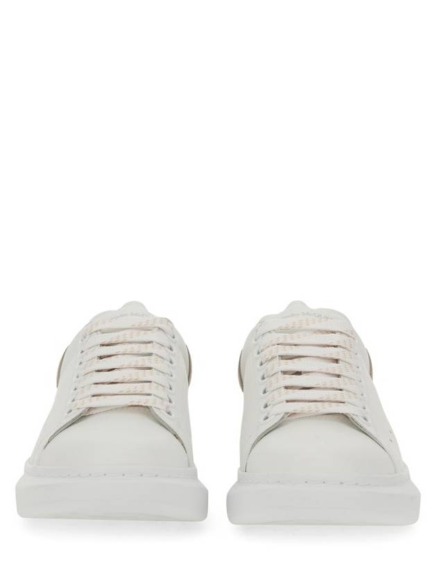 Oversized Low Top Sneakers White - ALEXANDER MCQUEEN - BALAAN 7