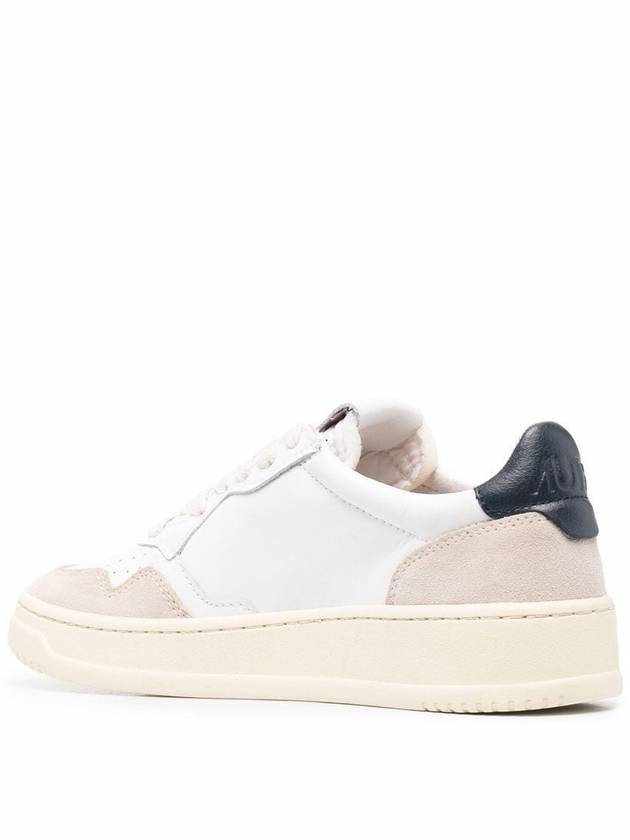 Women's Leather Suede Medalist Low Top Sneakers White Blue - AUTRY - BALAAN 3