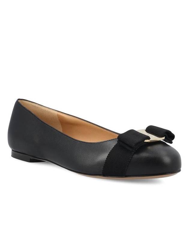 Varina Bow Ballet Flats Black - SALVATORE FERRAGAMO - BALAAN 3