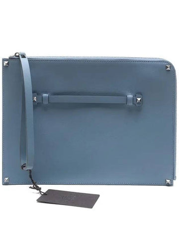 Rockstud Clutch Bag Blue - VALENTINO - BALAAN.