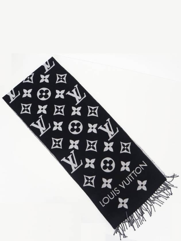 Women s Muffler Essential Scarf Black M77853 - LOUIS VUITTON - BALAAN 3